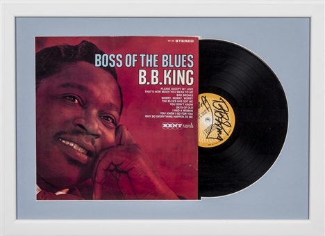 B.B King Autographed and Framed "Boss of the Blues" Record Album (PSA/DNA)